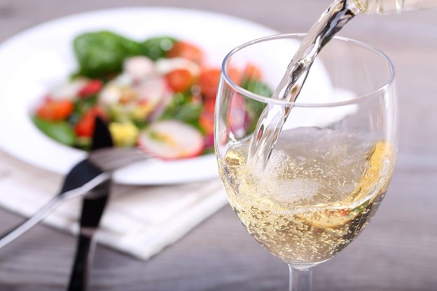 Choosing the Right Australian White Wine for Every Dish