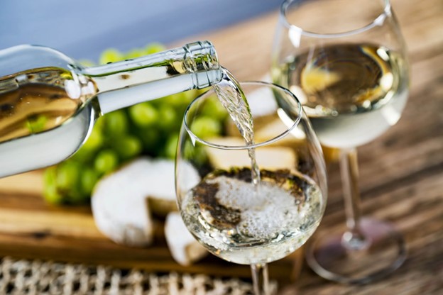 Exploring the Diverse World of White Wines in WA